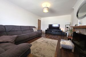 Lounge- click for photo gallery